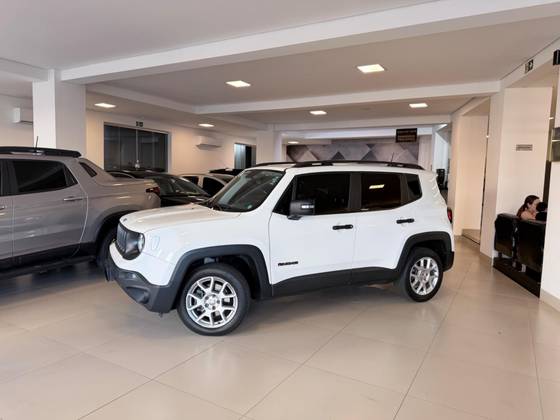 JEEP RENEGADE 1.8 16V FLEX SPORT 4P AUTOMÁTICO JEEP RENEGADE 1.8 16V FLEX SPORT 4P AUTOMÁTICO